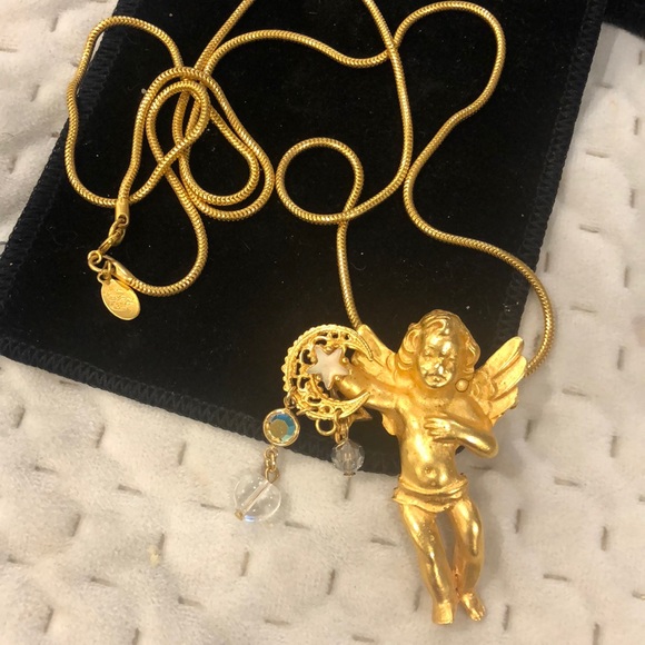 Kirks Folly Cherub with Crystals 30” Long Snake Chain -Boutique - Picture 1 of 4